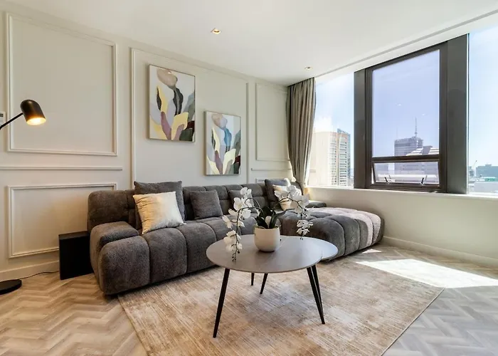 Foreshore Place Elegant Studio In Cbd